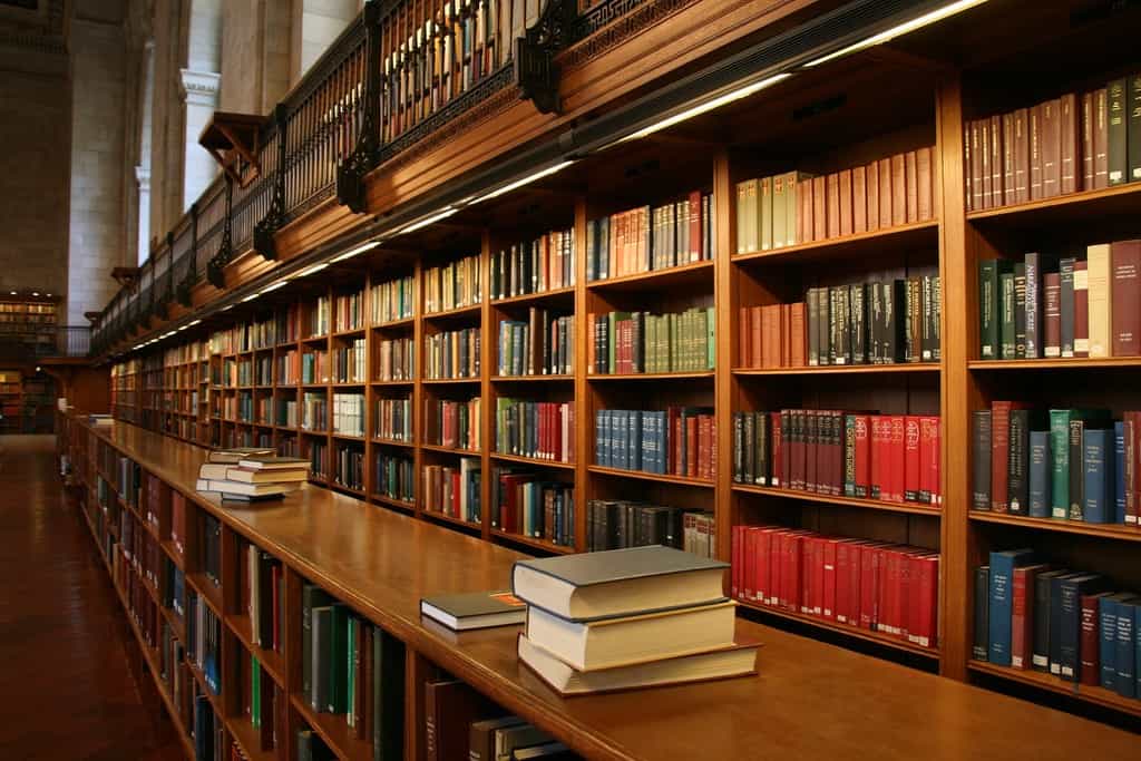 Books and libraries - Топик (текст) на английском