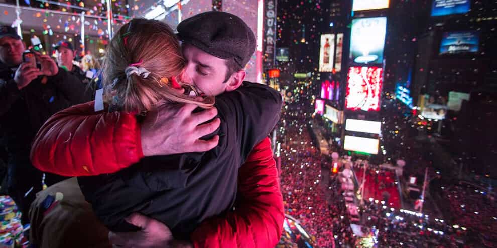 что делают на новый год в америке. Смотреть фото что делают на новый год в америке. Смотреть картинку что делают на новый год в америке. Картинка про что делают на новый год в америке. Фото что делают на новый год в америке